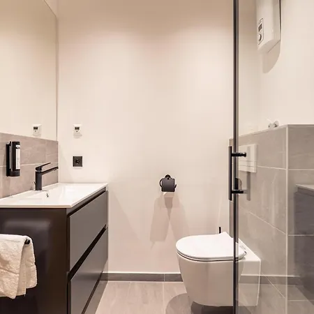 Daire Junior With Wellness Area *