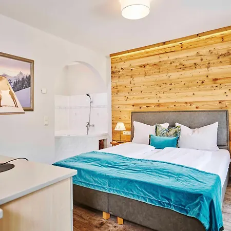 Daire Junior With Wellness Area *