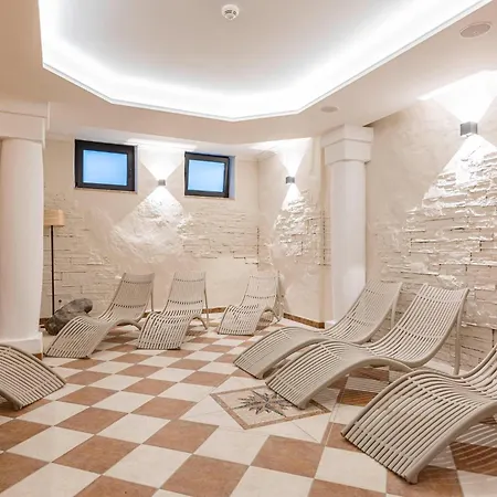 Daire Junior With Wellness Area *